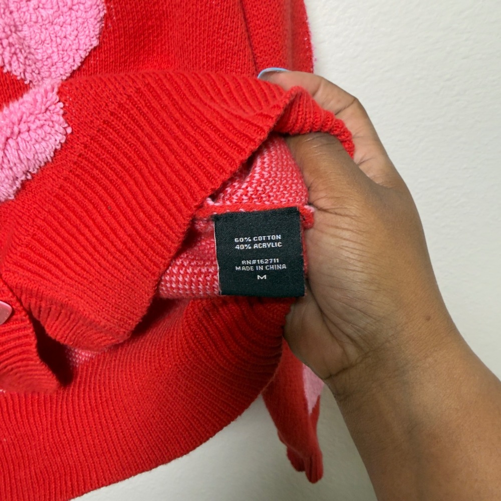 33 Degrees Women Cardigan Sweater Medium Red Pink Fuzzy‎ Heart Preppy Novelty - Picture 9 of 9
